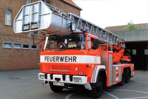 Magirus-Deutz FM 310 D 21 F 6x4 Leiterbuhne Magirus LB 30